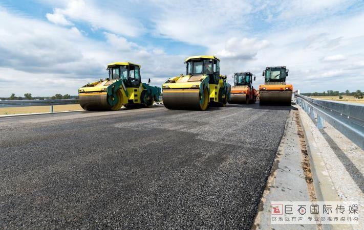 拍攝地點:上海總部,無錫江陰工廠,重點道路工程實景(視具體情況而定)